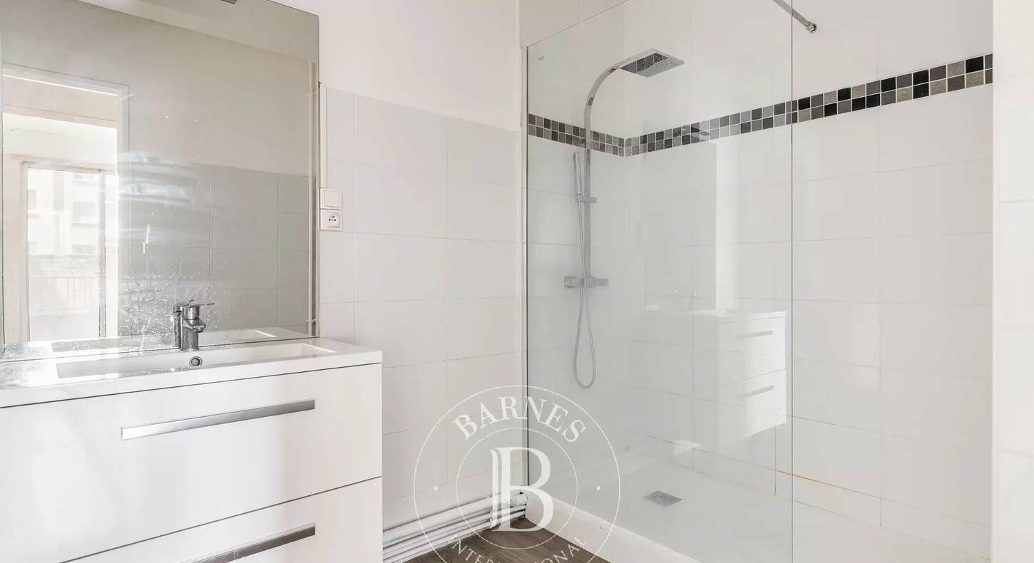 Show - BARNES Agency, luxury real estate in Toulouse