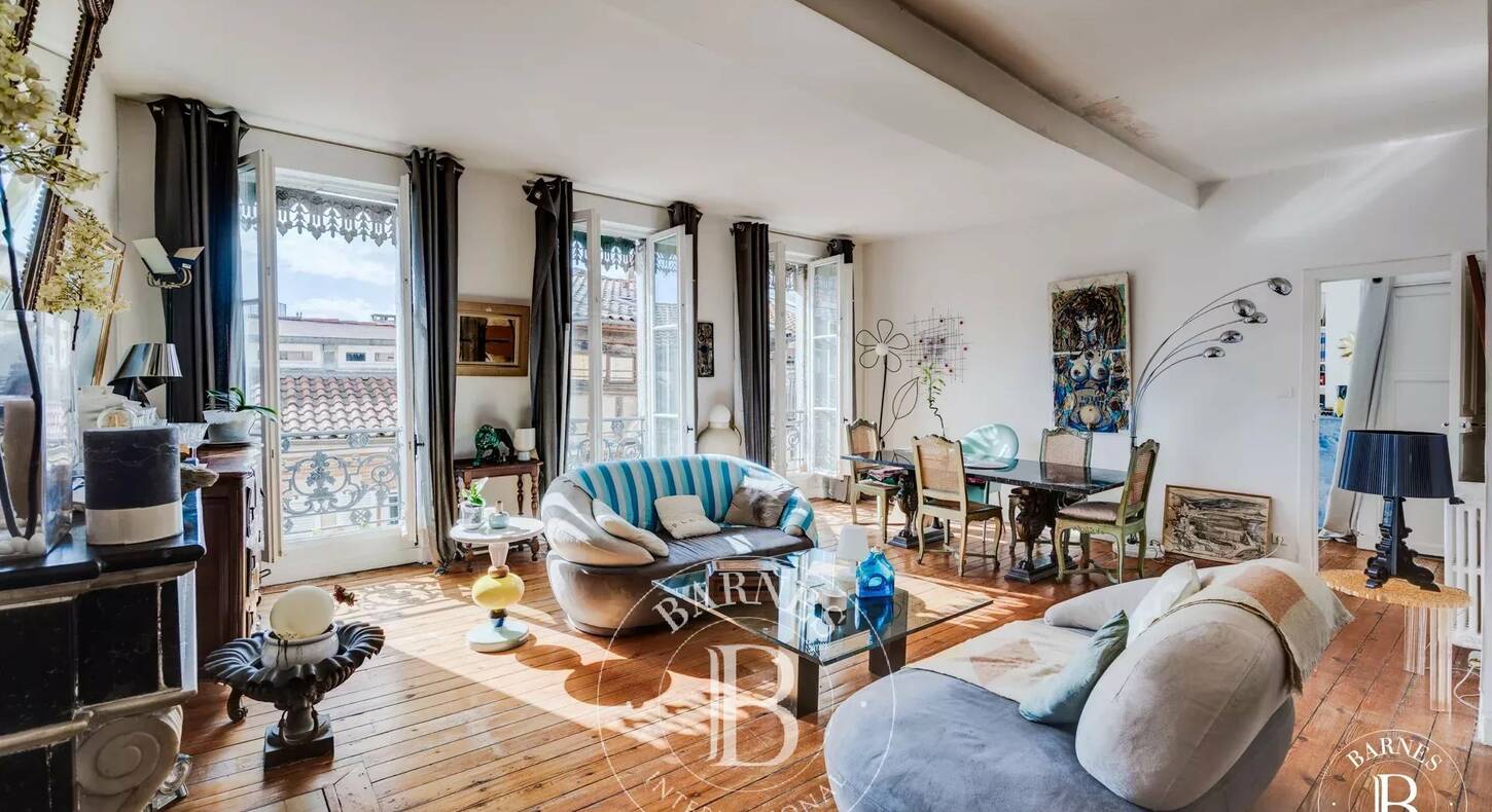 Show - BARNES Agency, luxury real estate in Toulouse
