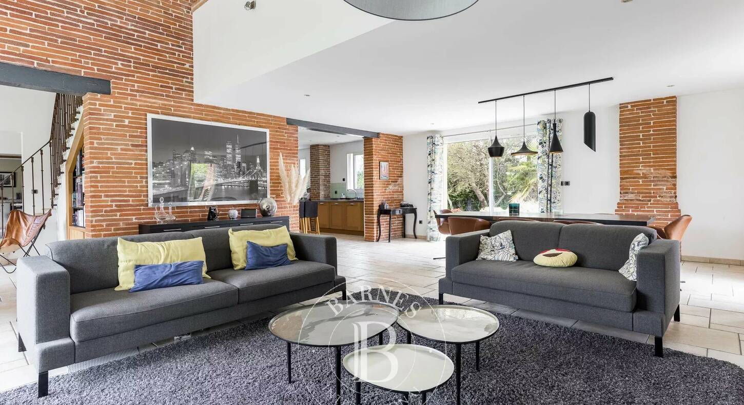 Show - BARNES Toulouse - Immobilier de luxe, appartements et maisons de prestige à Toulouse