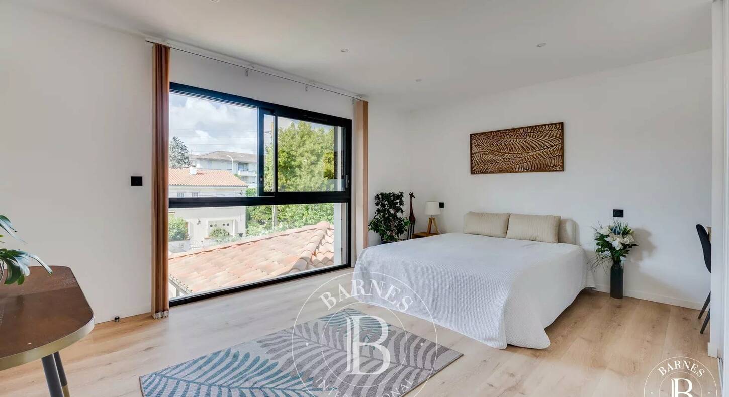 Show - BARNES Toulouse - Immobilier de luxe, appartements et maisons de prestige à Toulouse