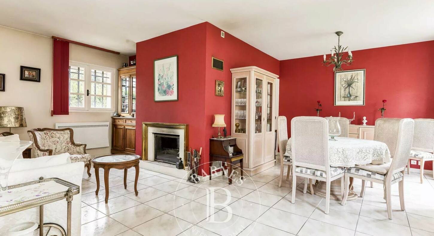 Show - BARNES Toulouse - Immobilier de luxe, appartements et maisons de prestige à Toulouse