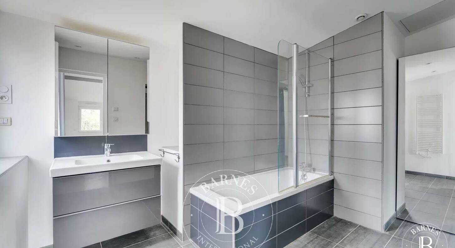 Show - BARNES Agency, luxury real estate in Toulouse