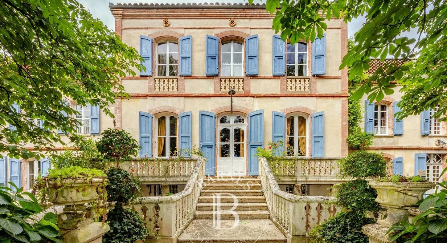 Show - BARNES Agency, luxury real estate in Toulouse