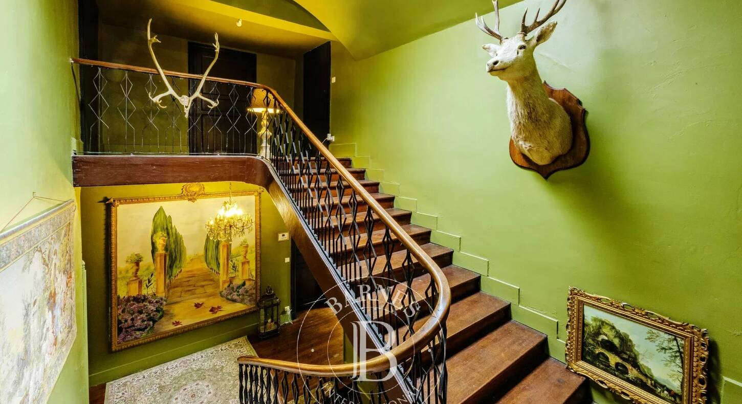 Show - BARNES Agency, luxury real estate in Toulouse