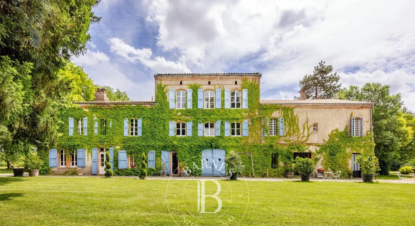 Show - BARNES Agency, luxury real estate in Toulouse