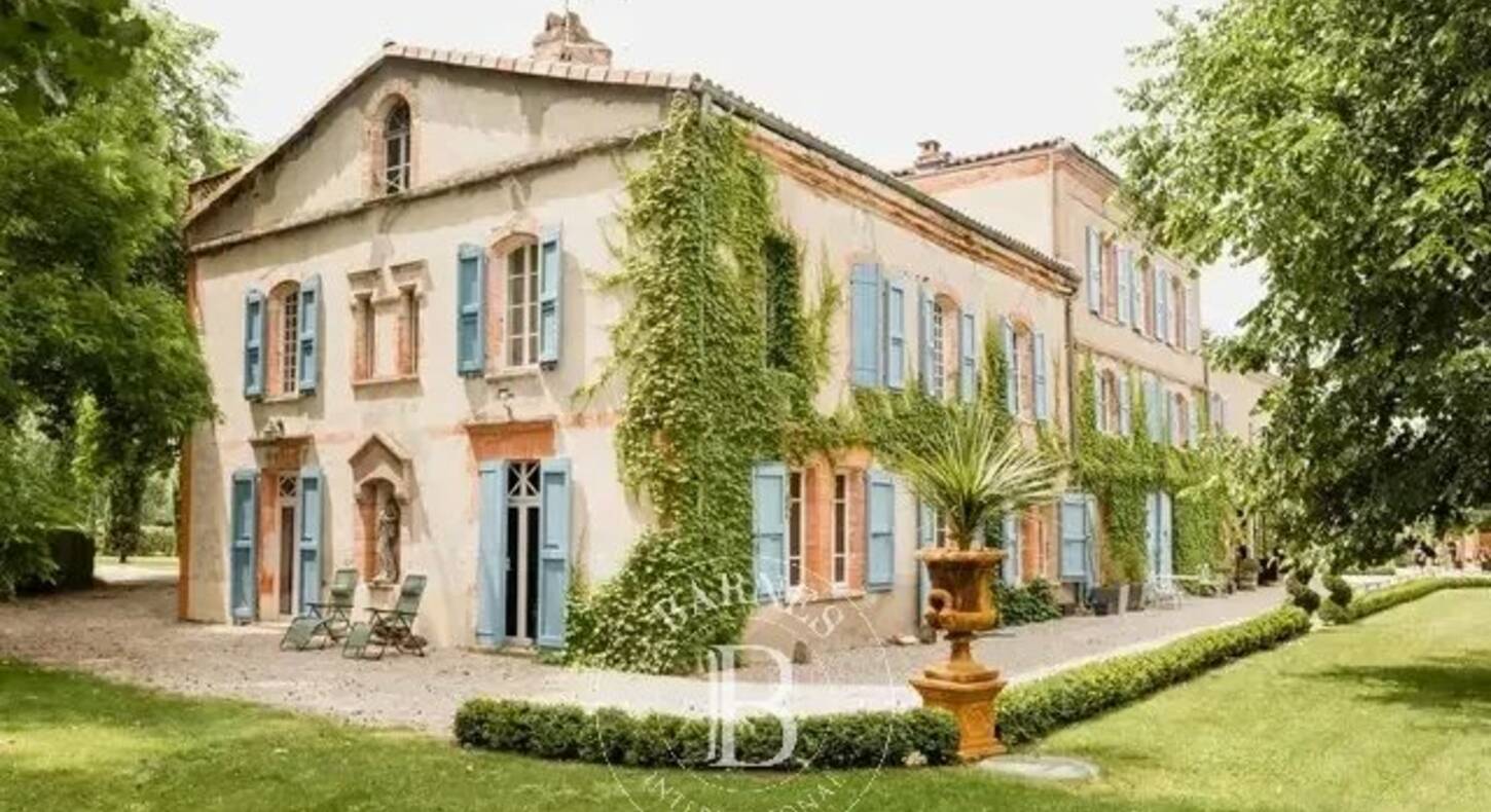 Show - BARNES Agency, luxury real estate in Toulouse