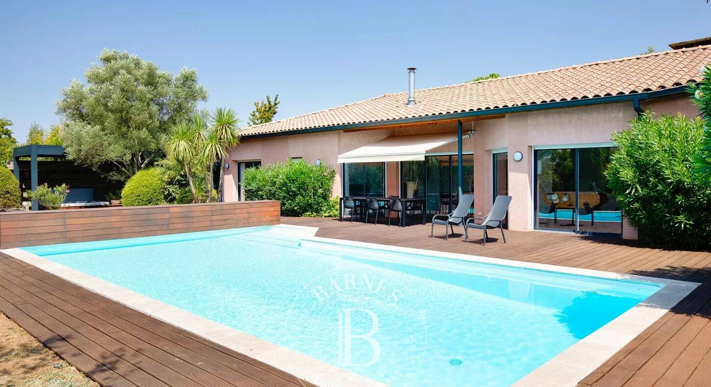 Show - BARNES Agency, luxury real estate in Toulouse