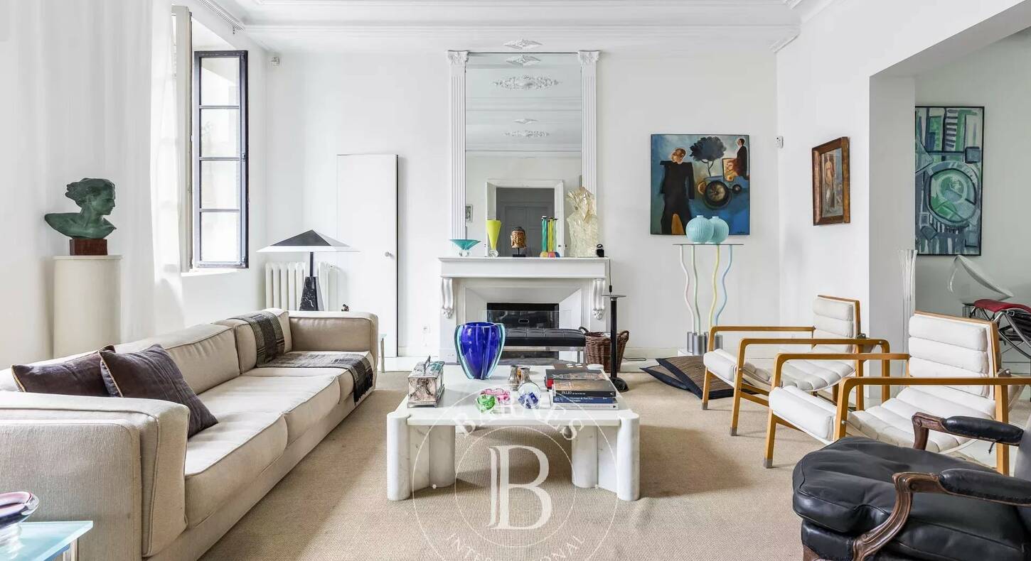 Show - BARNES Agency, luxury real estate in Toulouse