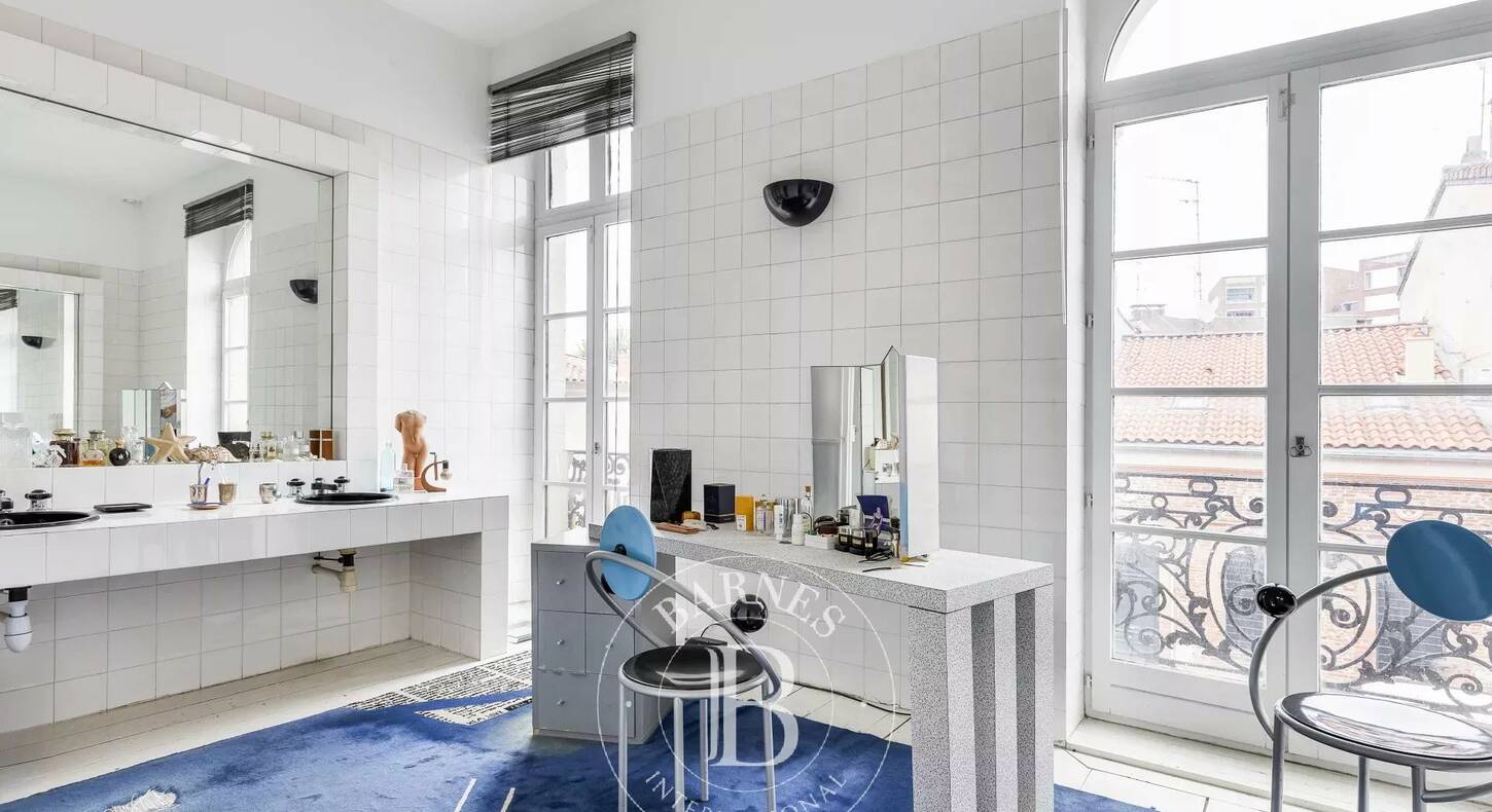 Show - BARNES Agency, luxury real estate in Toulouse