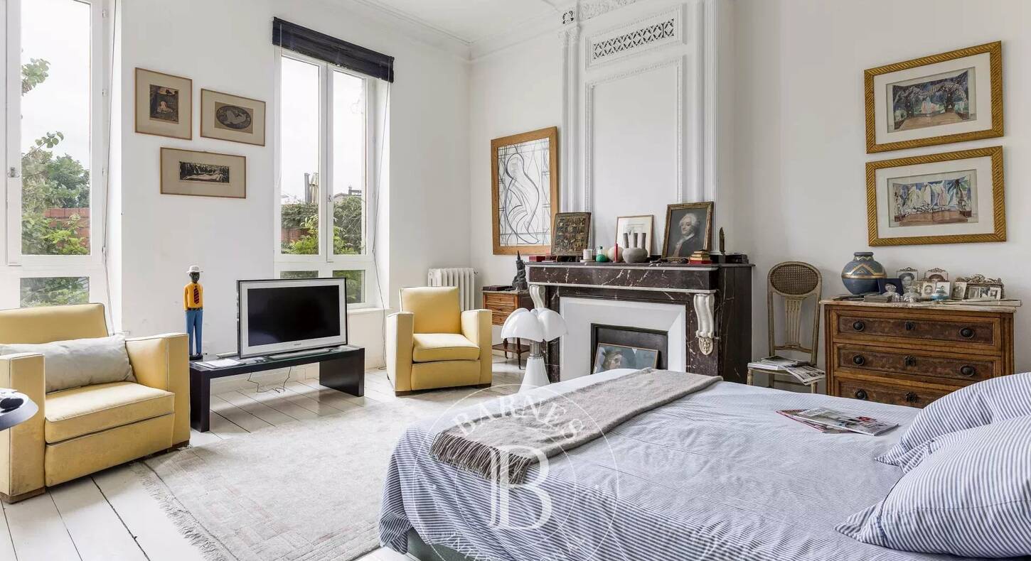Show - BARNES Agency, luxury real estate in Toulouse