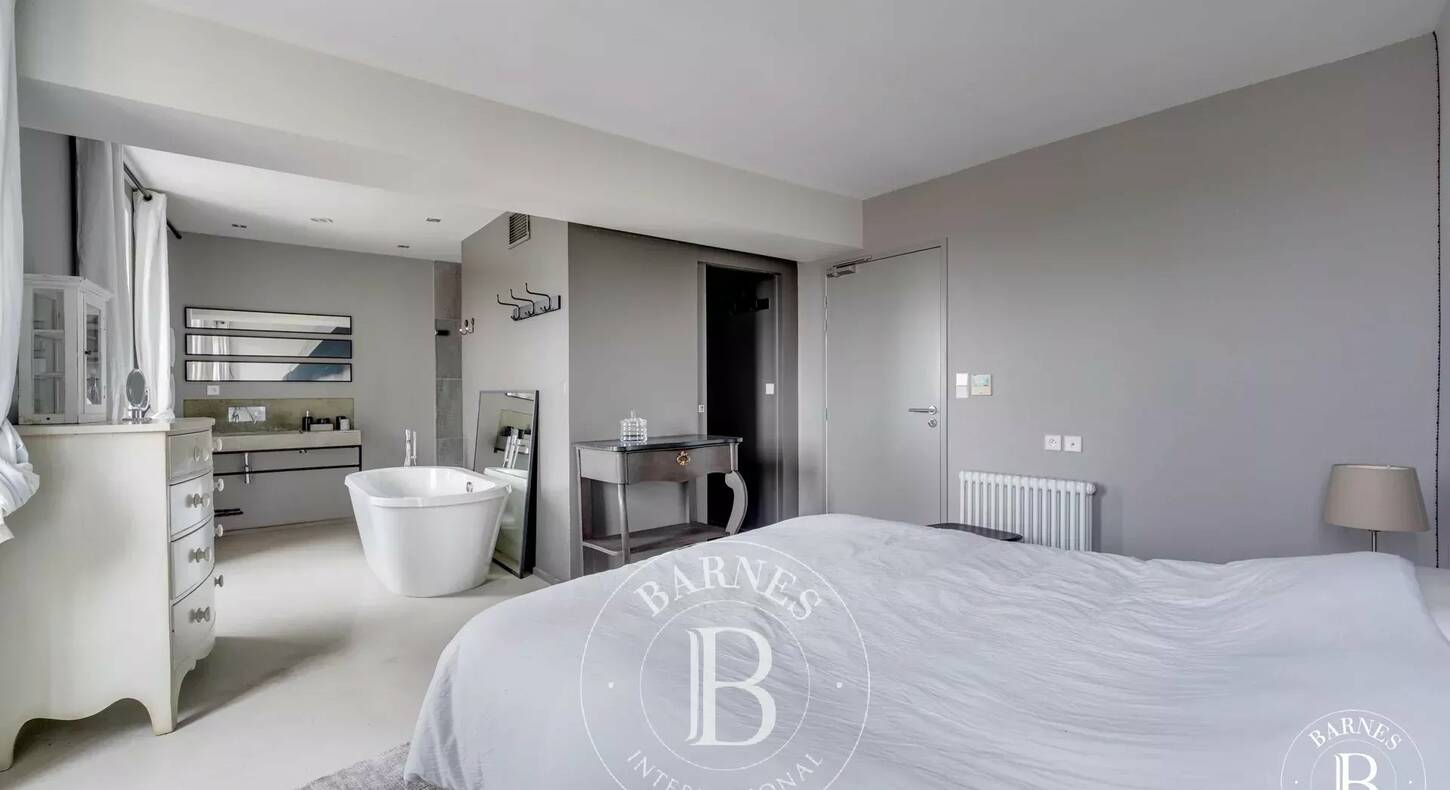 Show - BARNES Toulouse - Immobilier de luxe, appartements et maisons de prestige à Toulouse
