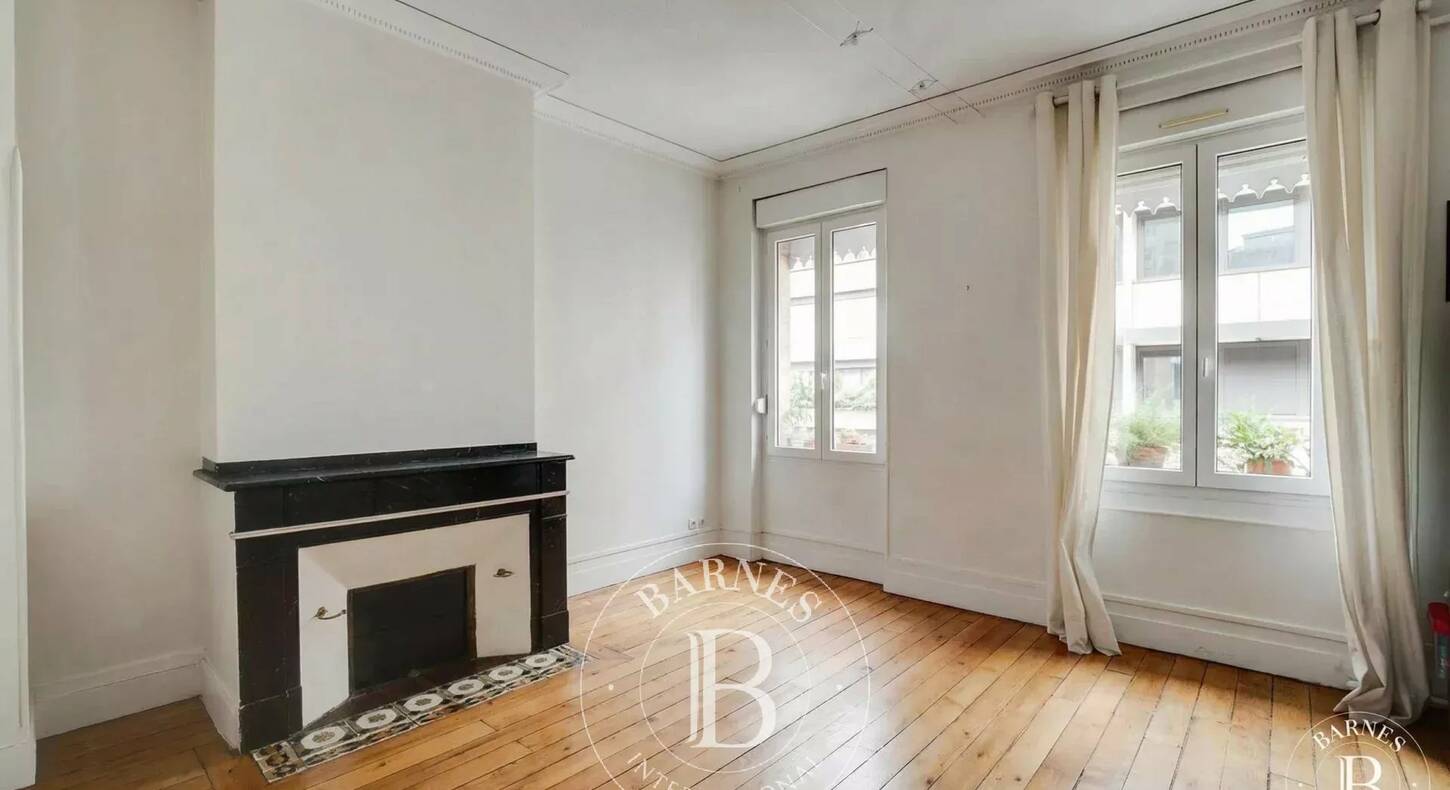 Show - BARNES Agency, luxury real estate in Toulouse