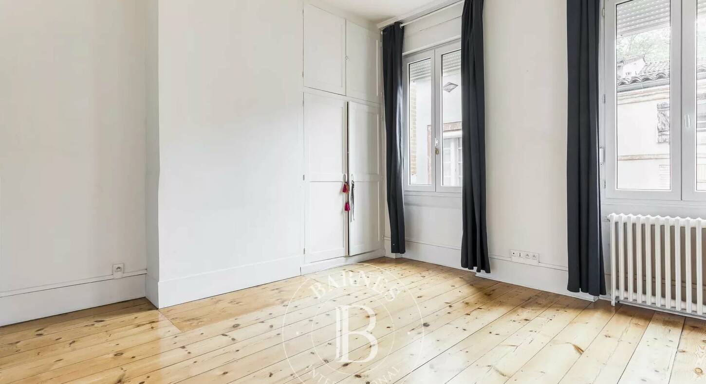 Show - BARNES Agency, luxury real estate in Toulouse