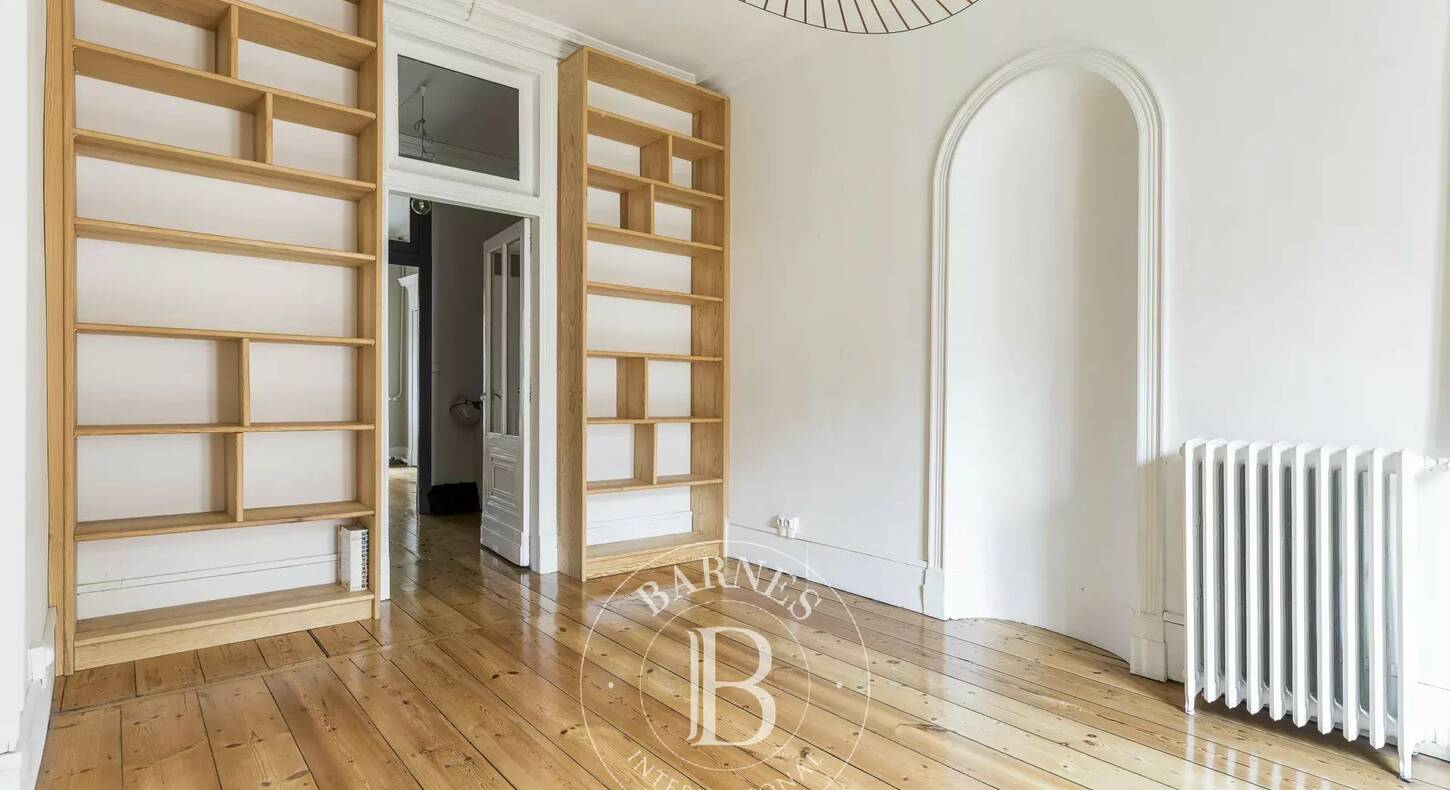 Show - BARNES Agency, luxury real estate in Toulouse