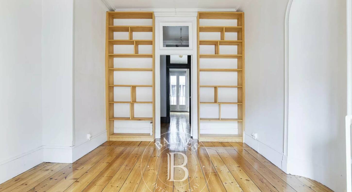 Show - BARNES Agency, luxury real estate in Toulouse