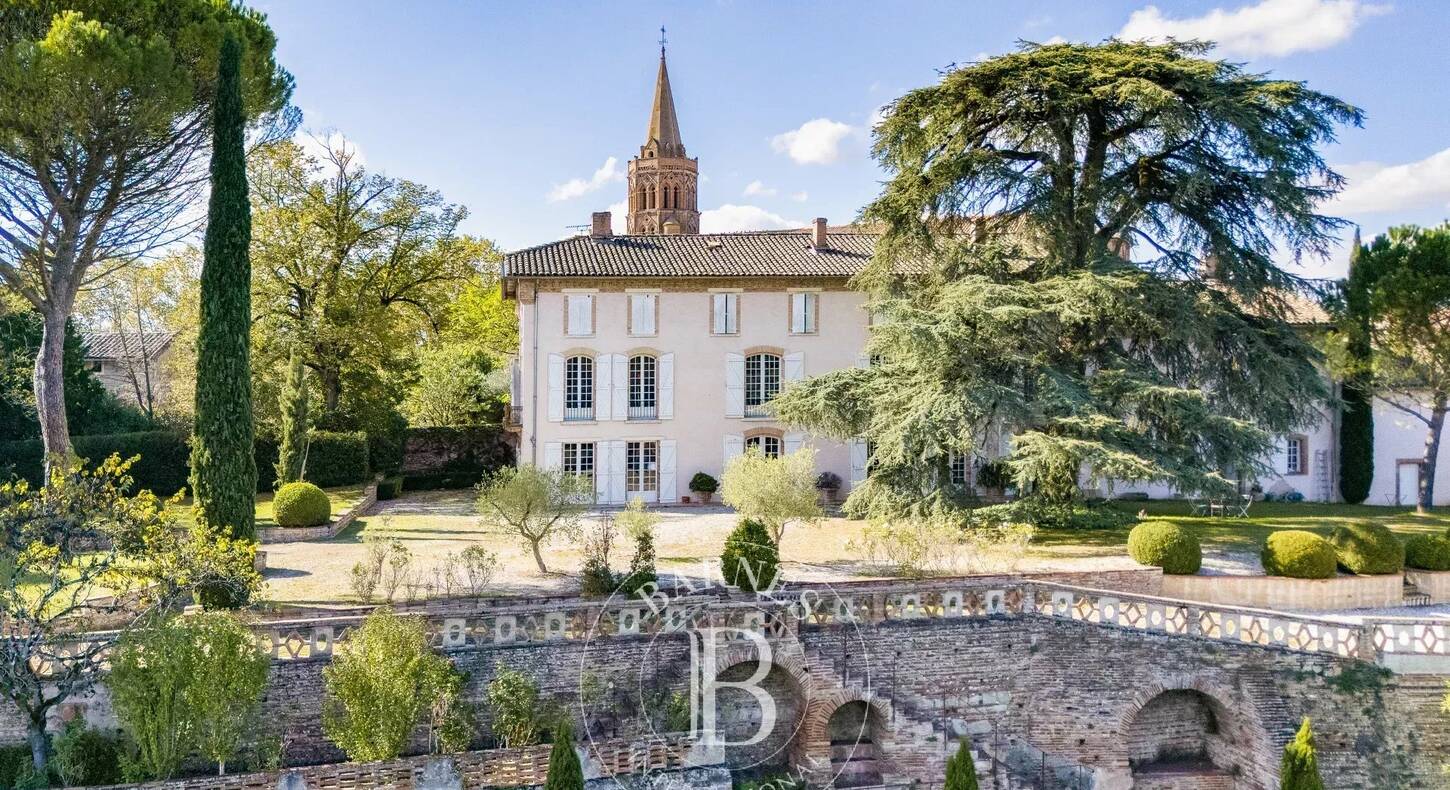 Show - BARNES Agency, luxury real estate in Toulouse