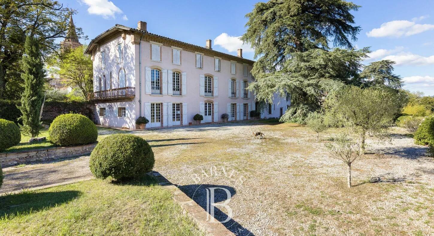 Show - BARNES Agency, luxury real estate in Toulouse