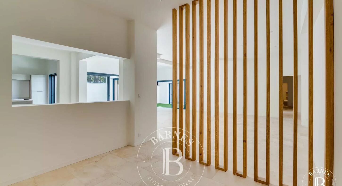 Show - BARNES Toulouse - Immobilier de luxe, appartements et maisons de prestige à Toulouse