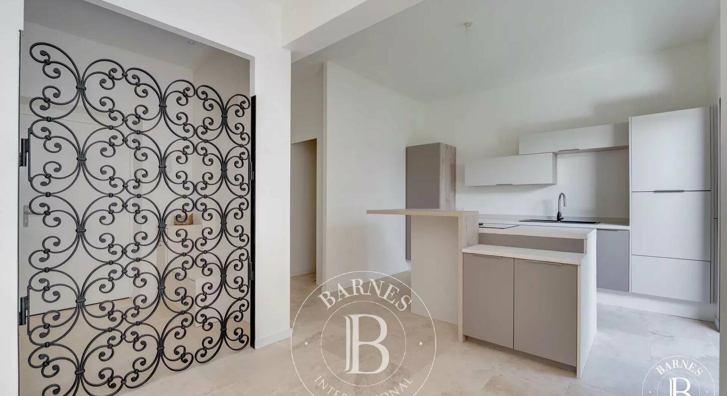 Show - BARNES Toulouse - Immobilier de luxe, appartements et maisons de prestige à Toulouse