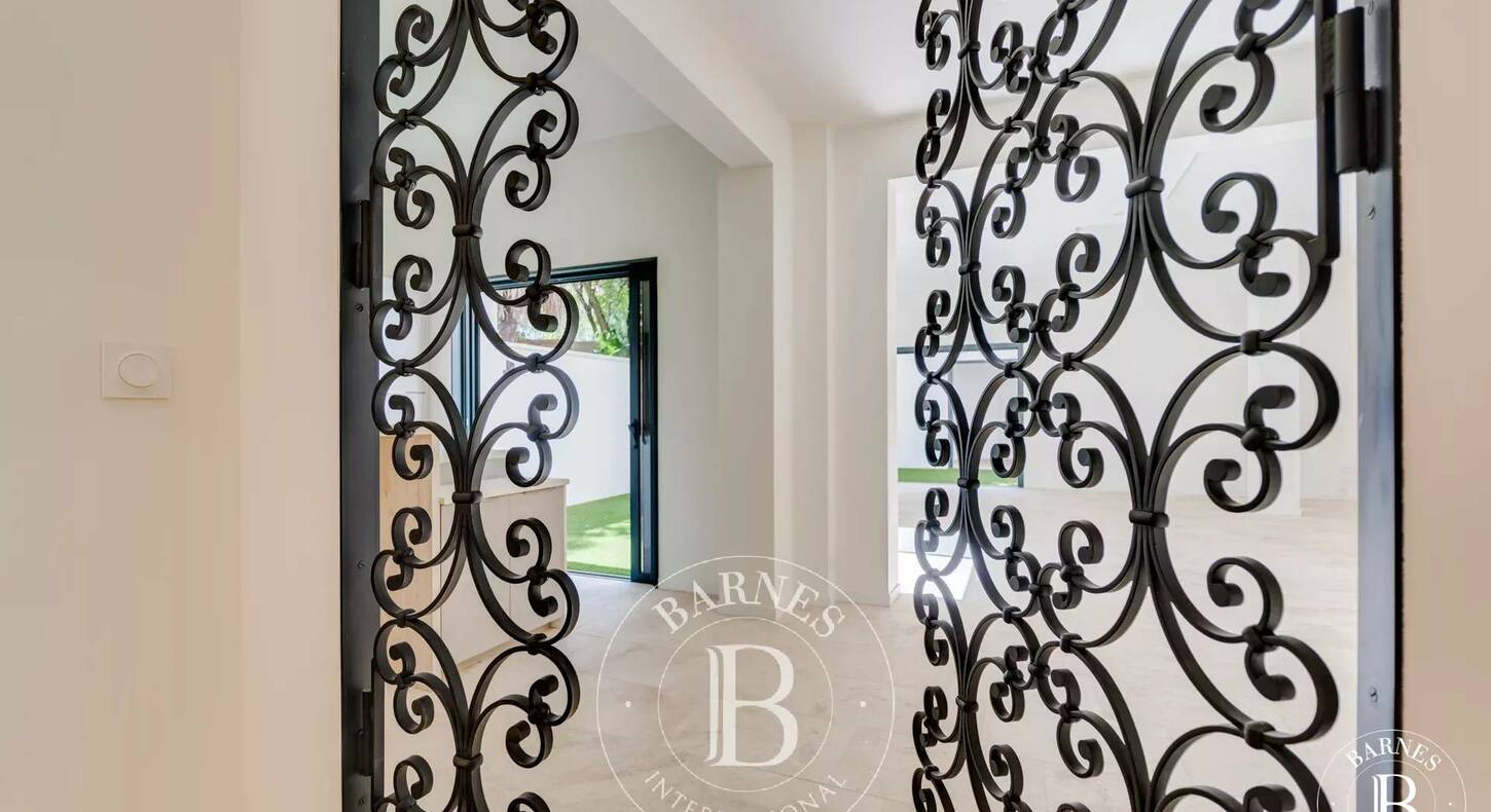 Show - BARNES Toulouse - Immobilier de luxe, appartements et maisons de prestige à Toulouse