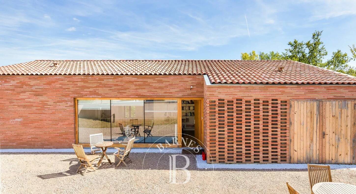 Show - BARNES Toulouse - Immobilier de luxe, appartements et maisons de prestige à Toulouse