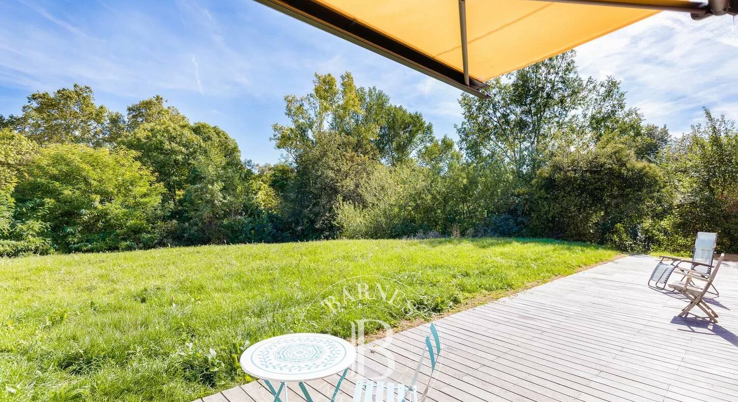 Show - BARNES Toulouse - Immobilier de luxe, appartements et maisons de prestige à Toulouse