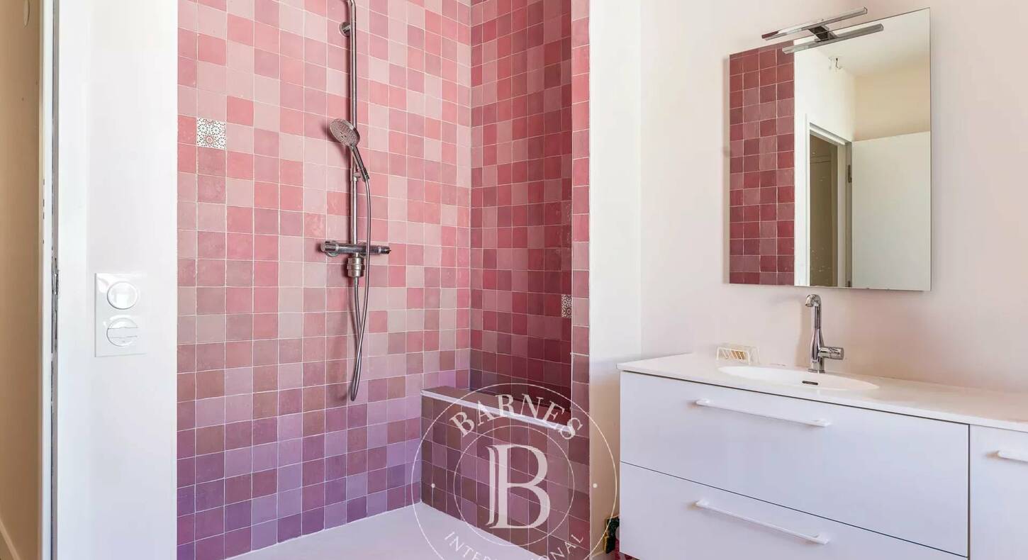 Show - BARNES Toulouse - Immobilier de luxe, appartements et maisons de prestige à Toulouse