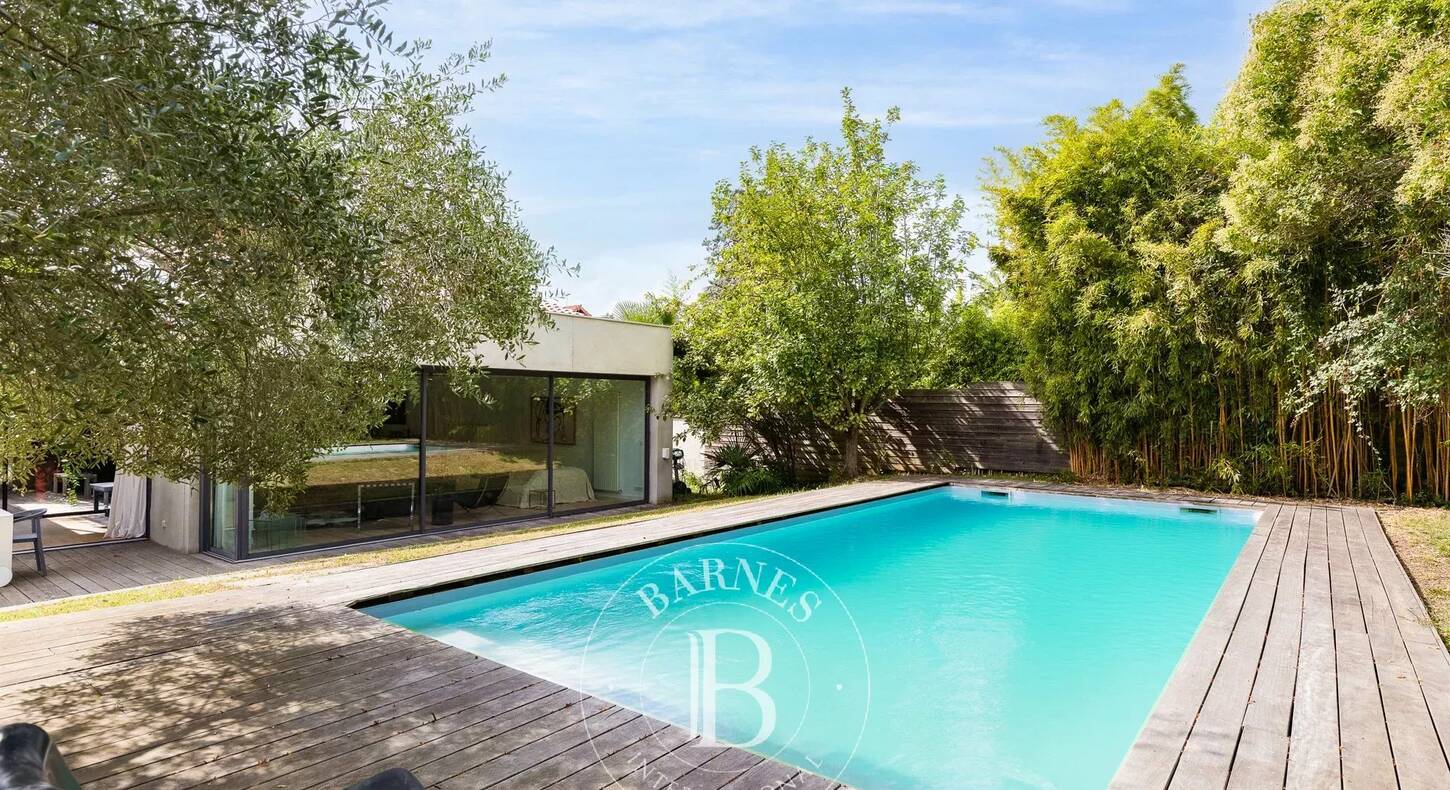 Show - BARNES Toulouse - Immobilier de luxe, appartements et maisons de prestige à Toulouse