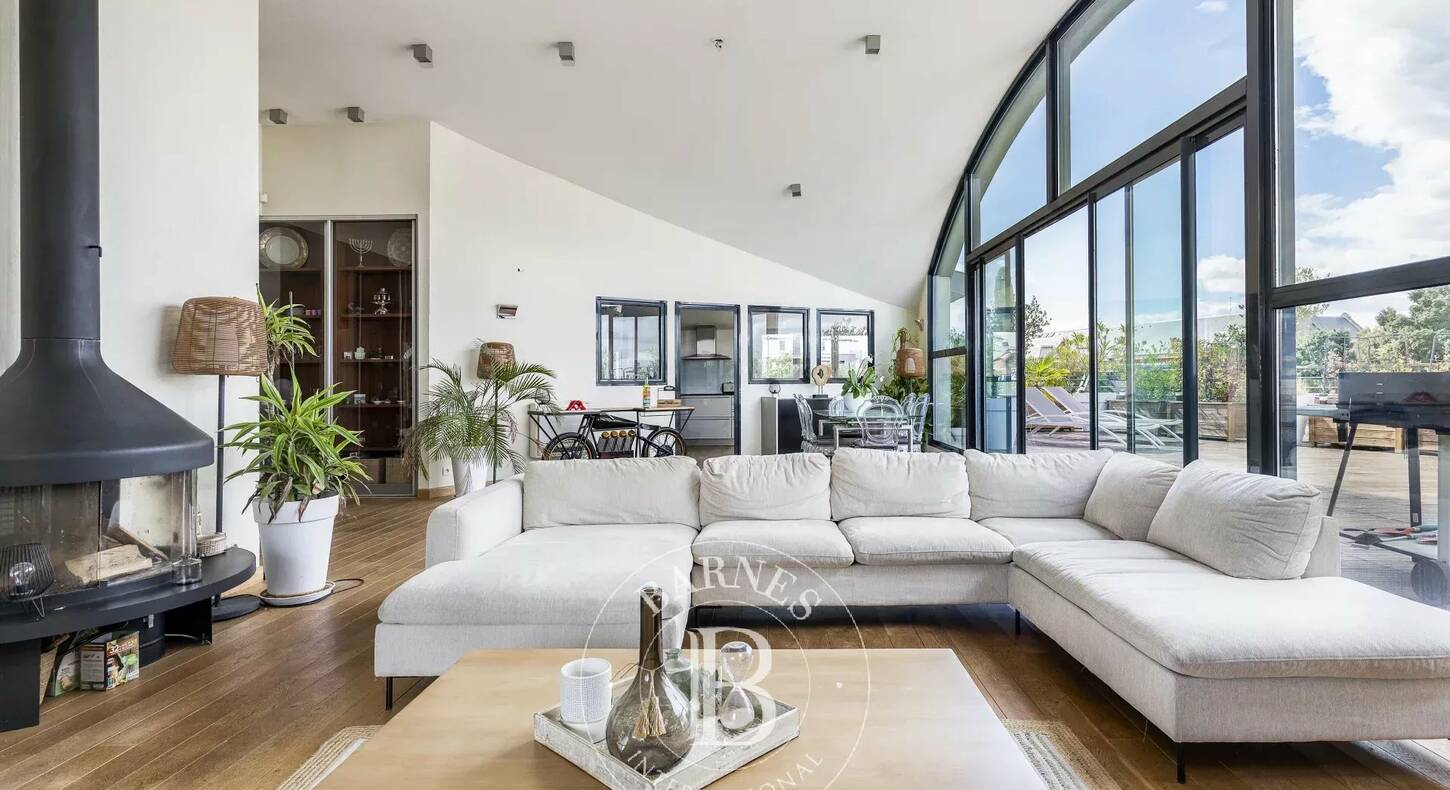 Show - BARNES Toulouse - Immobilier de luxe, appartements et maisons de prestige à Toulouse