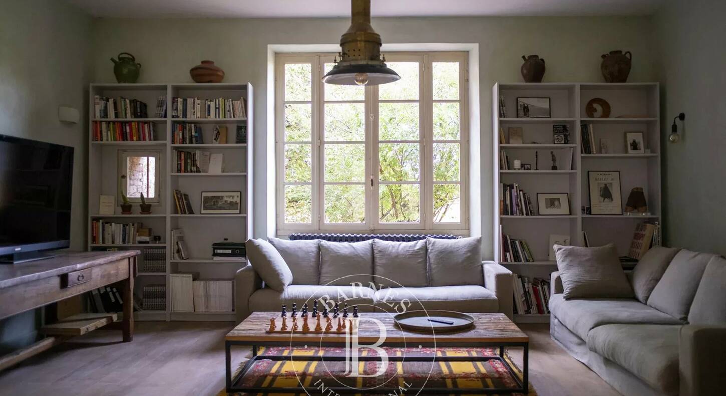 Show - BARNES Toulouse - Immobilier de luxe, appartements et maisons de prestige à Toulouse