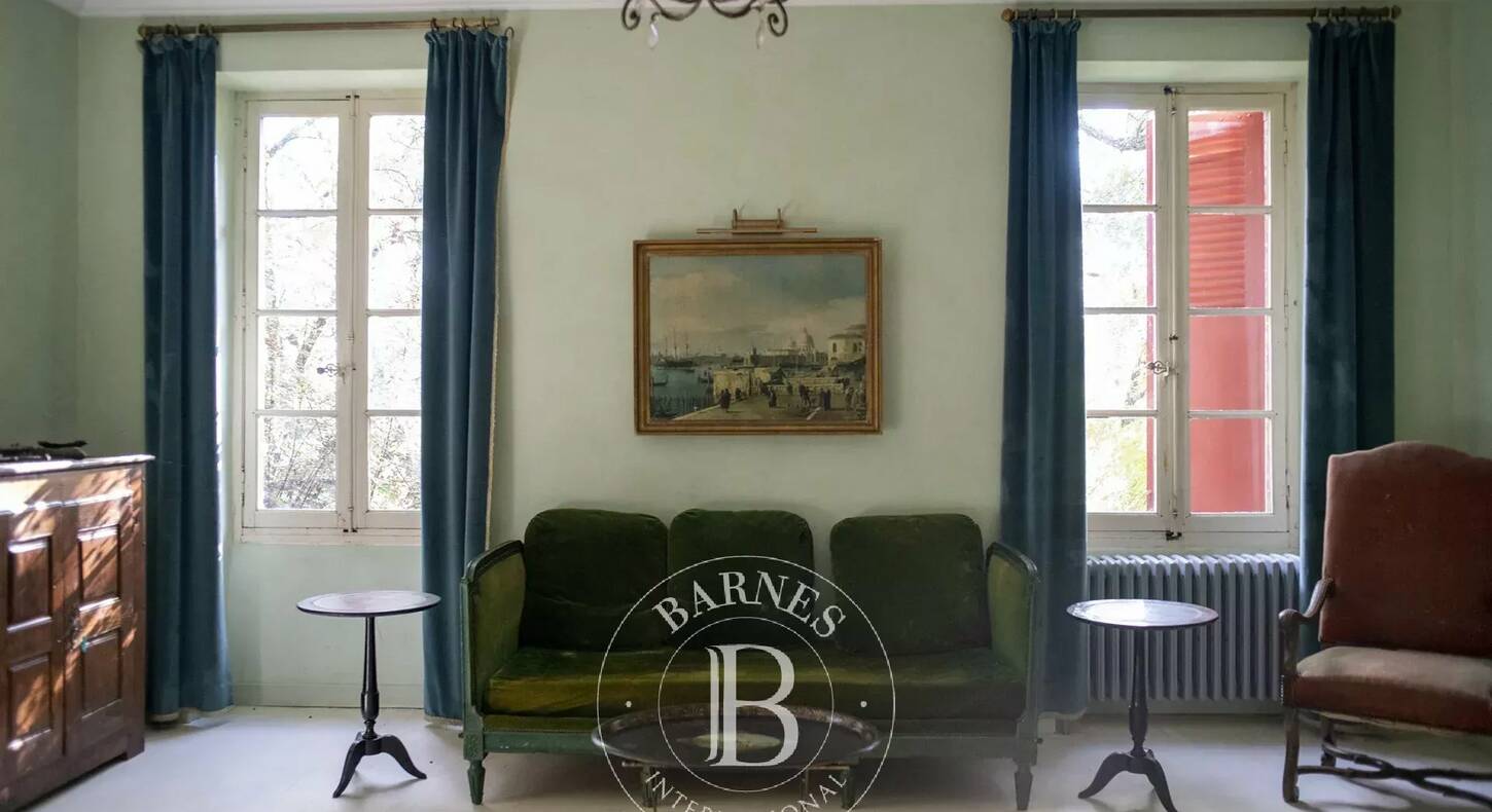 Show - BARNES Toulouse - Immobilier de luxe, appartements et maisons de prestige à Toulouse