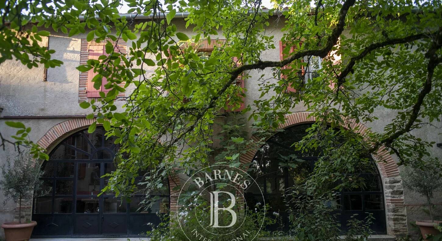 Show - BARNES Toulouse - Immobilier de luxe, appartements et maisons de prestige à Toulouse