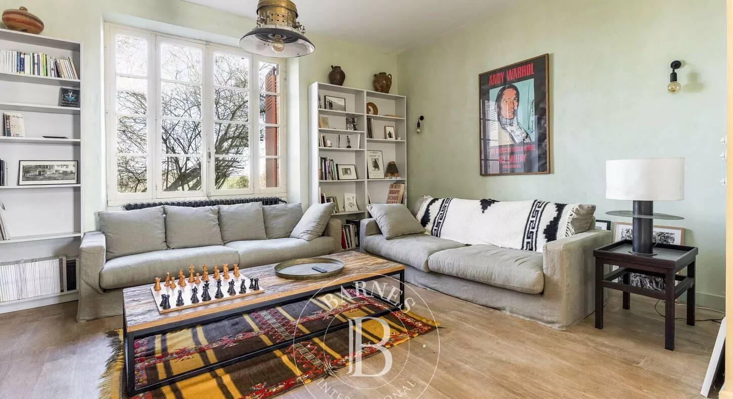 Show - BARNES Agency, luxury real estate in Toulouse