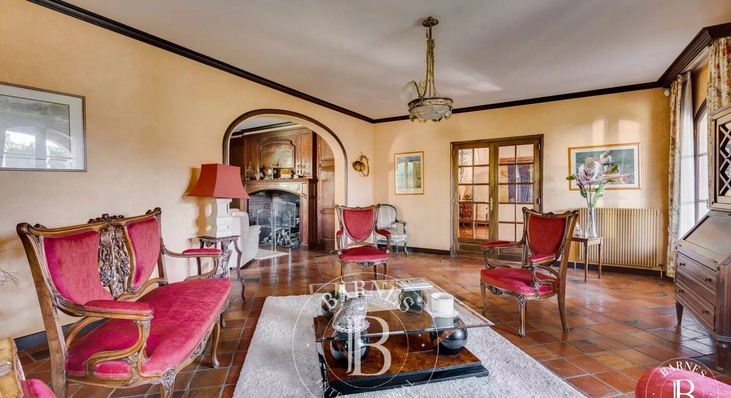 Show - BARNES Toulouse - Immobilier de luxe, appartements et maisons de prestige à Toulouse
