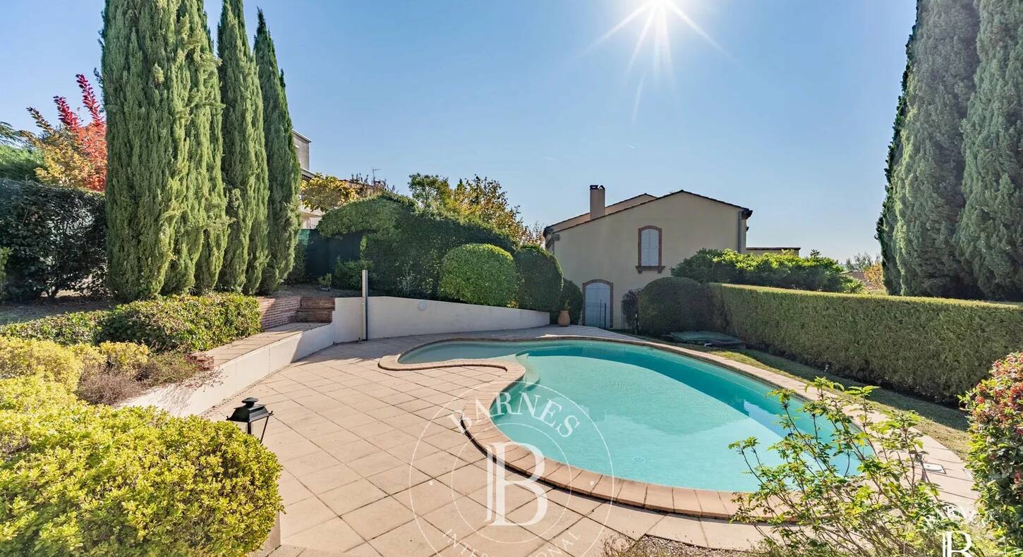 Show - BARNES Toulouse - Immobilier de luxe, appartements et maisons de prestige à Toulouse