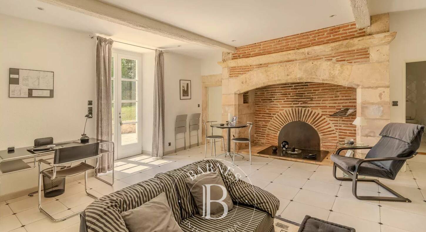 Show - BARNES Agency, luxury real estate in Toulouse