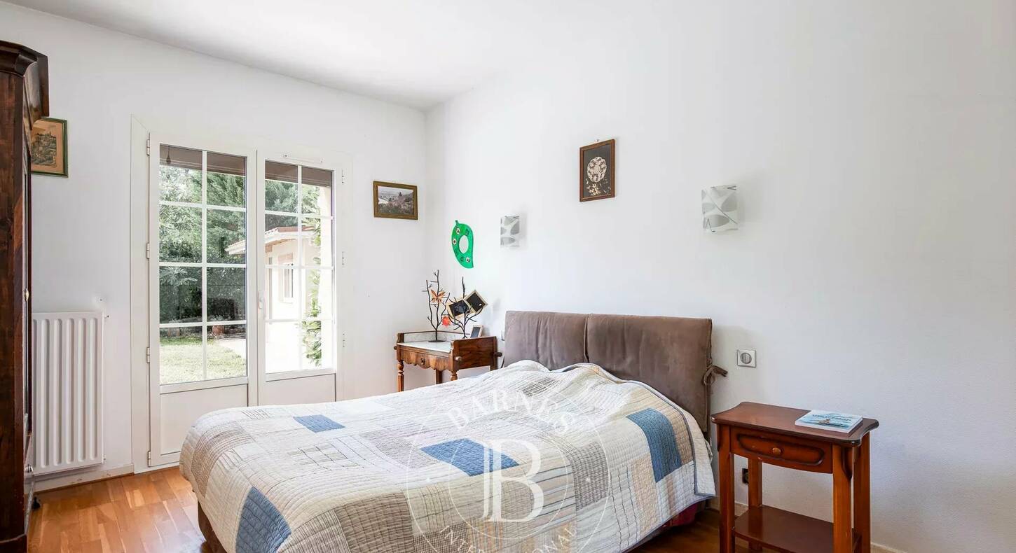 Show - BARNES Agency, luxury real estate in Toulouse