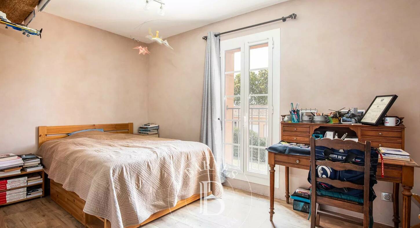 Show - BARNES Agency, luxury real estate in Toulouse