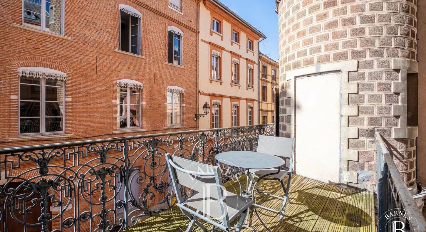 Show - BARNES Toulouse - Immobilier de luxe, appartements et maisons de prestige à Toulouse