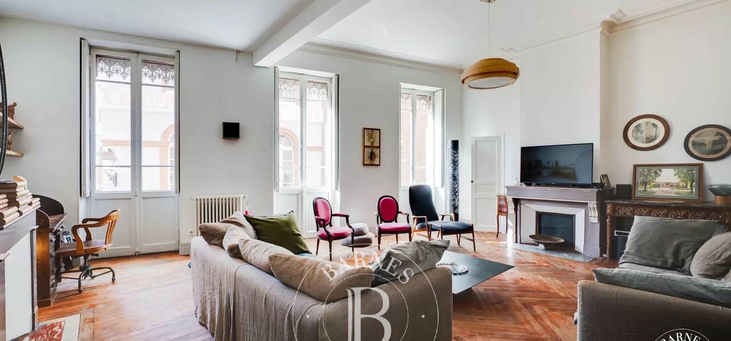 Home - BARNES Toulouse - Immobilier de luxe, appartements et maisons de prestige à Toulouse