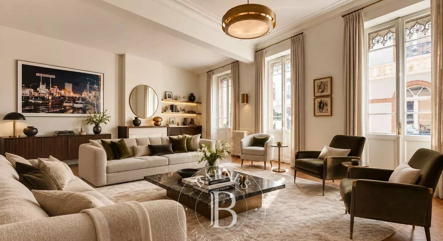 Show - BARNES Toulouse - Immobilier de luxe, appartements et maisons de prestige à Toulouse