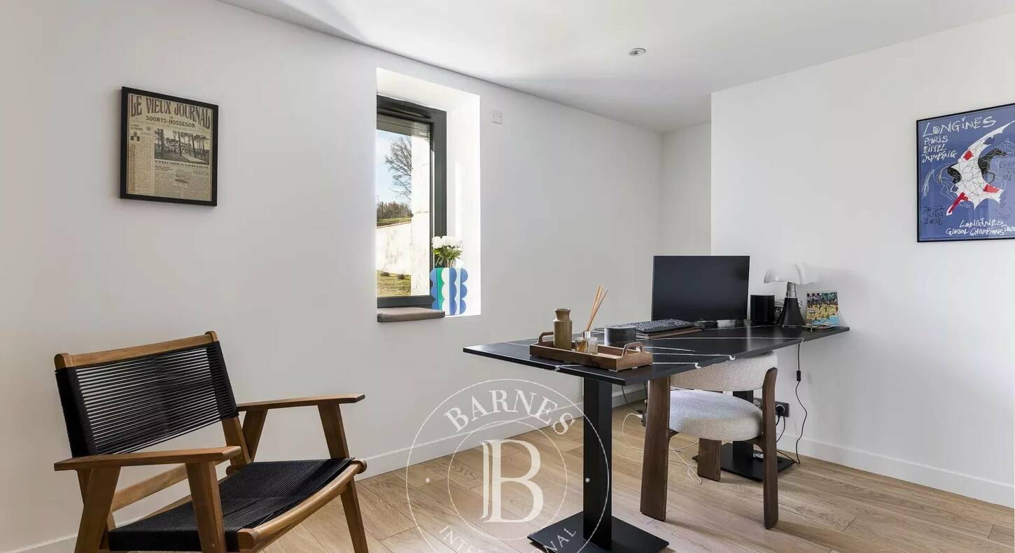 Show - BARNES Agency, luxury real estate in Toulouse