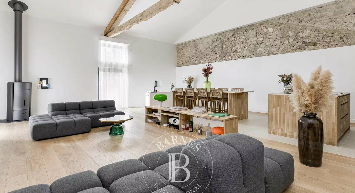 Show - BARNES Agency, luxury real estate in Toulouse