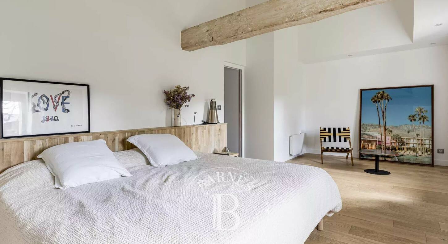 Show - BARNES Agency, luxury real estate in Toulouse