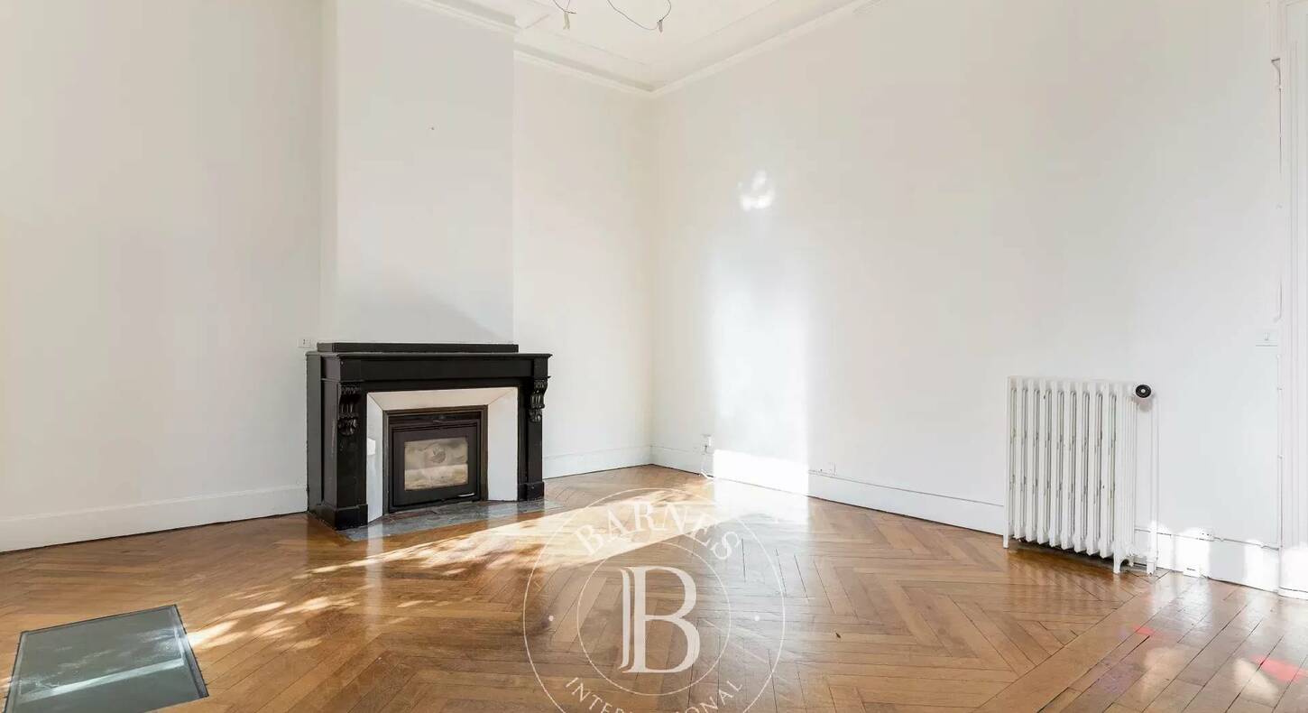 Show - BARNES Toulouse - Immobilier de luxe, appartements et maisons de prestige à Toulouse