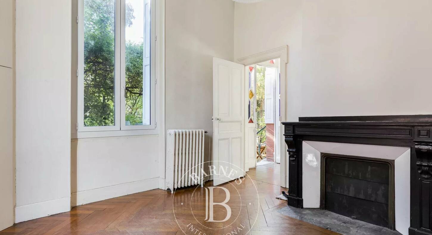 Show - BARNES Toulouse - Immobilier de luxe, appartements et maisons de prestige à Toulouse