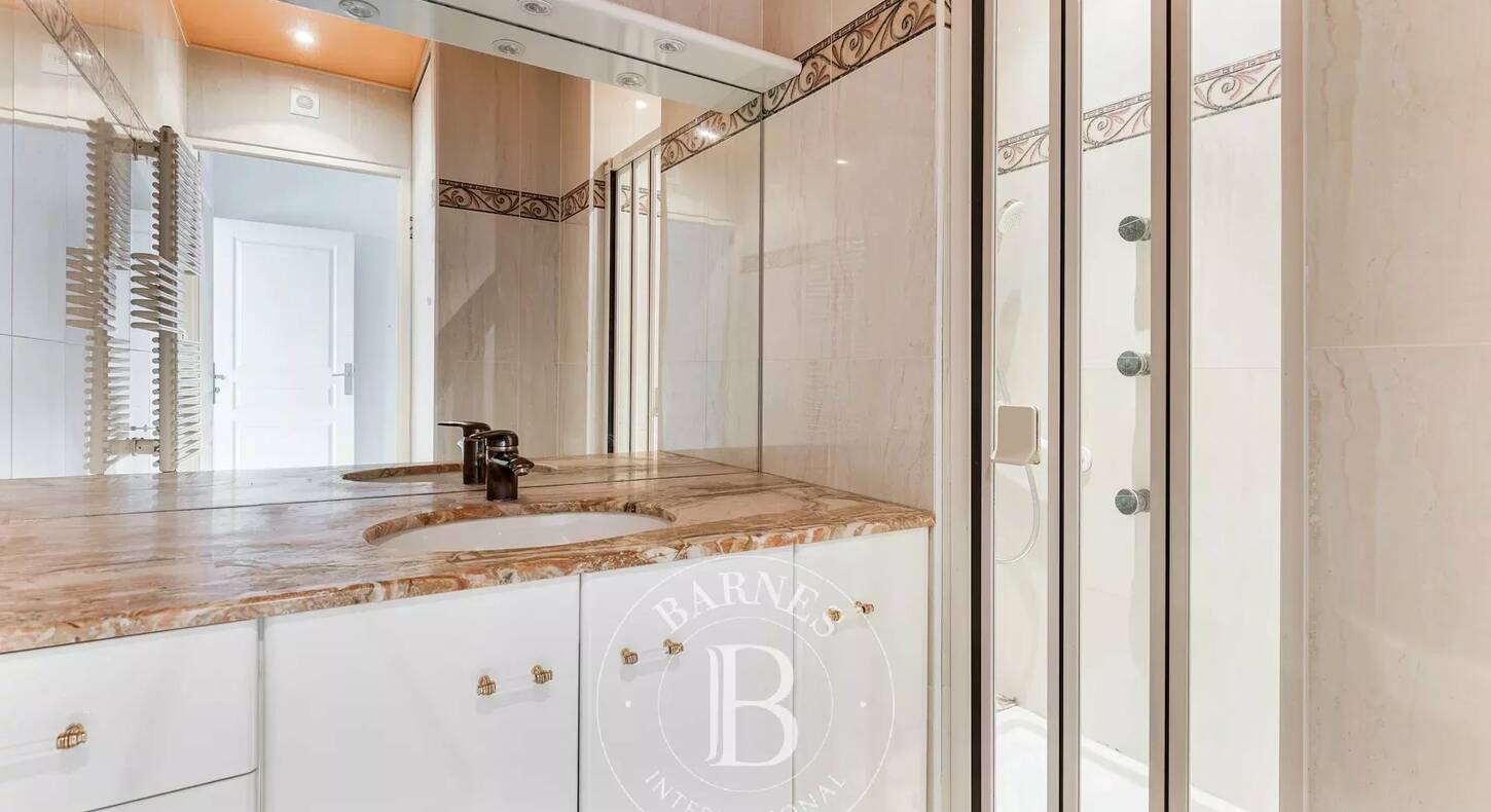 Show - BARNES Toulouse - Immobilier de luxe, appartements et maisons de prestige à Toulouse