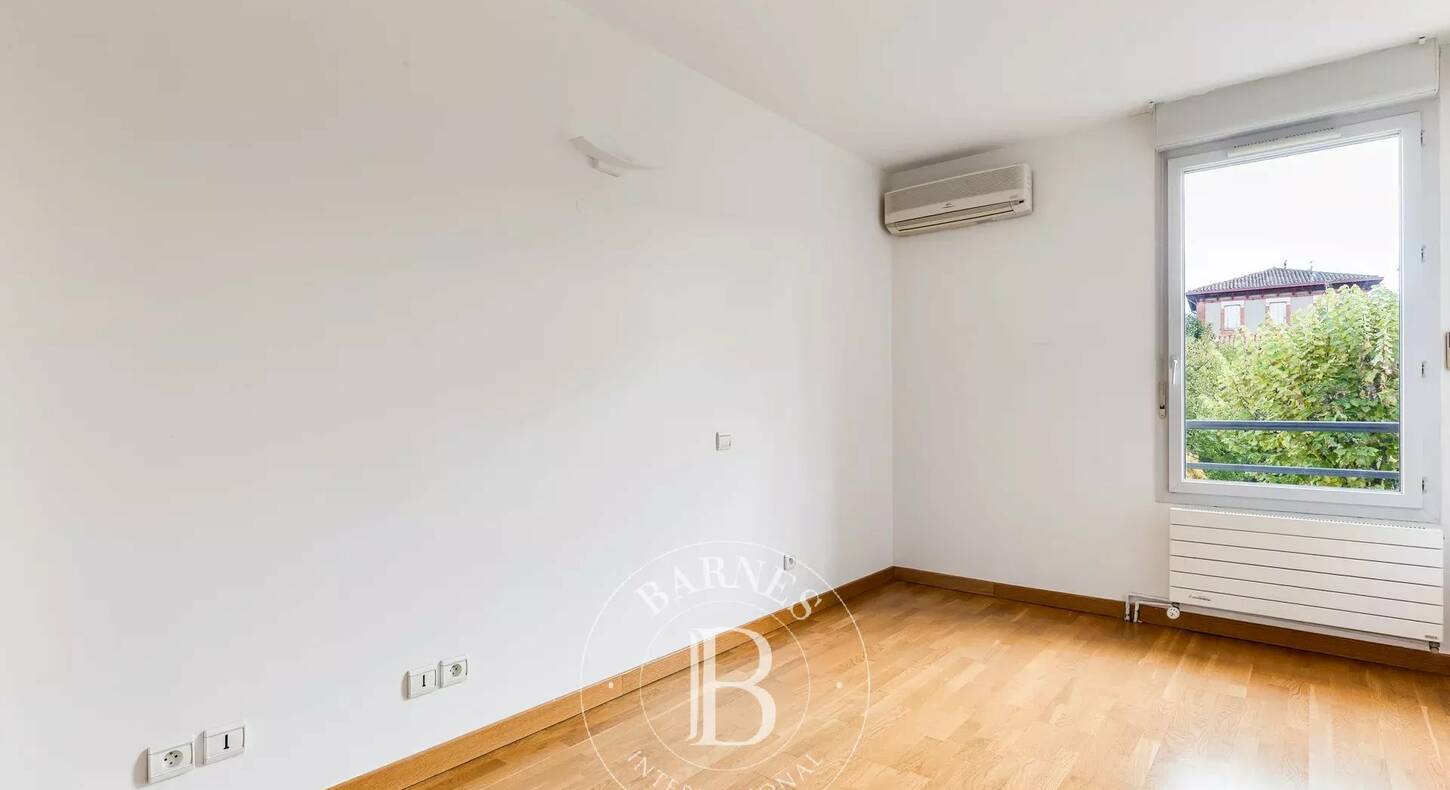 Show - BARNES Toulouse - Immobilier de luxe, appartements et maisons de prestige à Toulouse