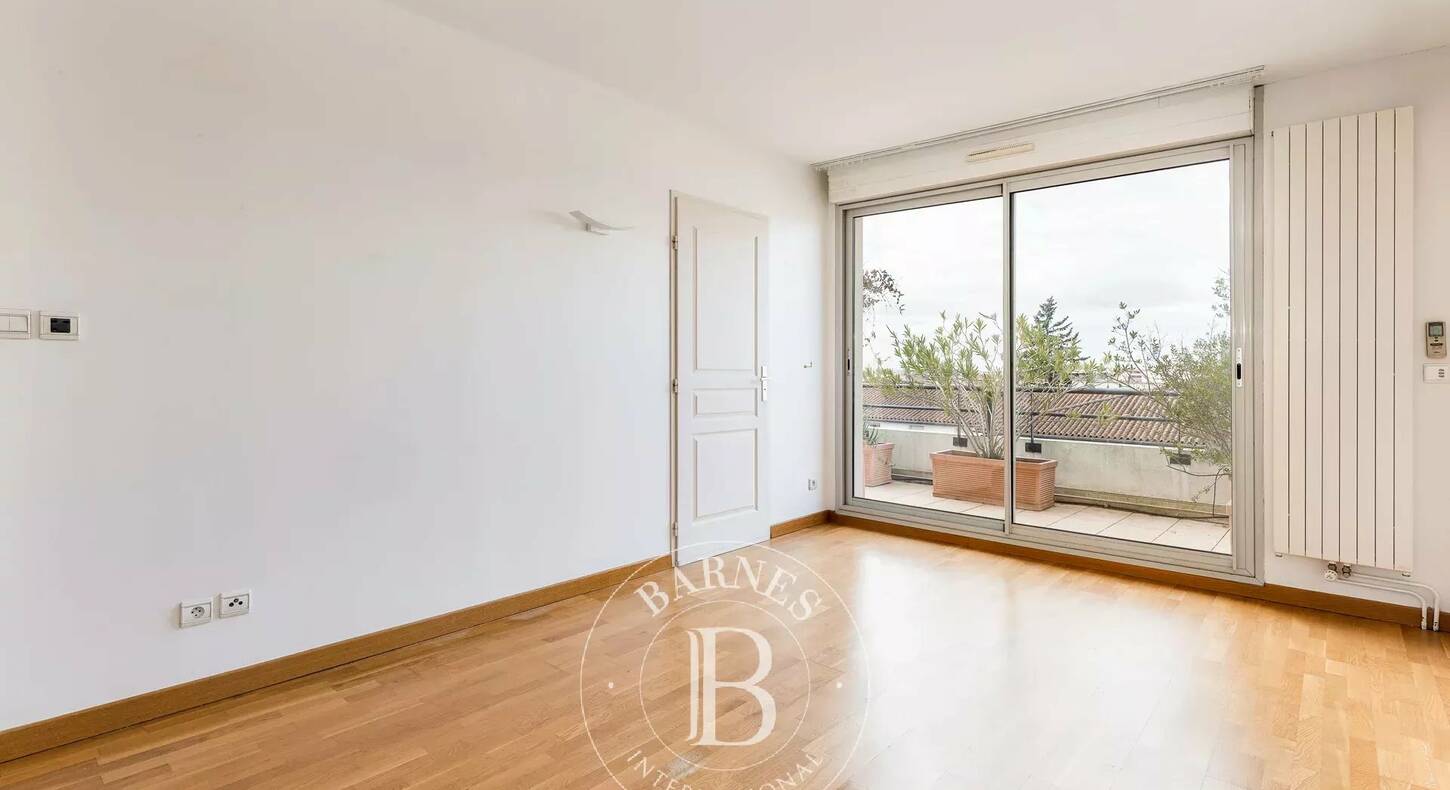 Show - BARNES Toulouse - Immobilier de luxe, appartements et maisons de prestige à Toulouse