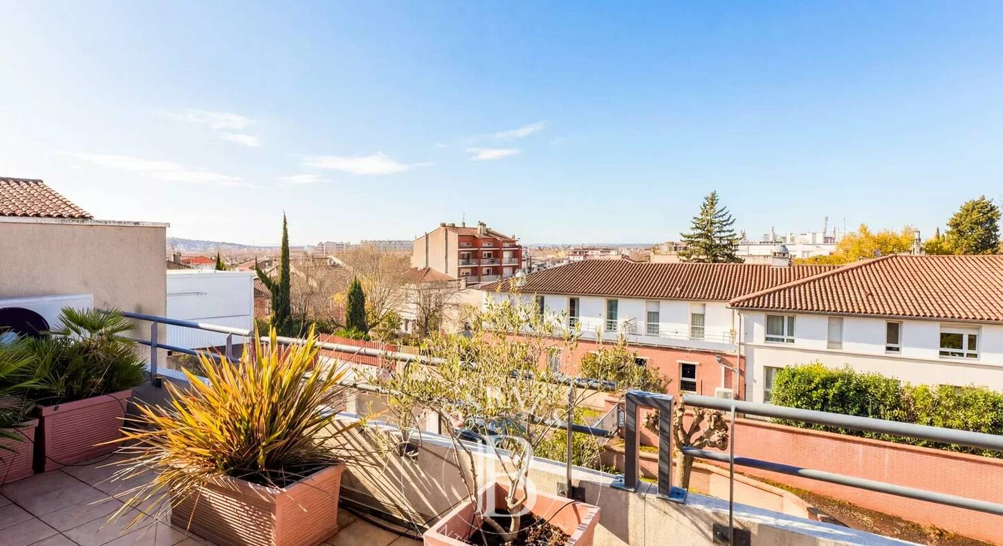 Show - BARNES Toulouse - Immobilier de luxe, appartements et maisons de prestige à Toulouse